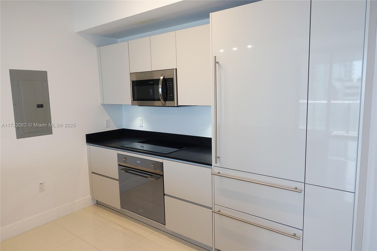 1010 BRICKELL CONDO - Residential