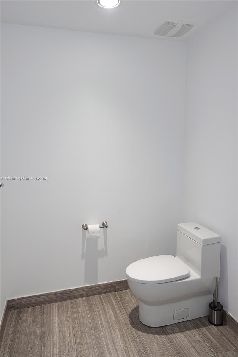 1010 BRICKELL CONDO - Residential