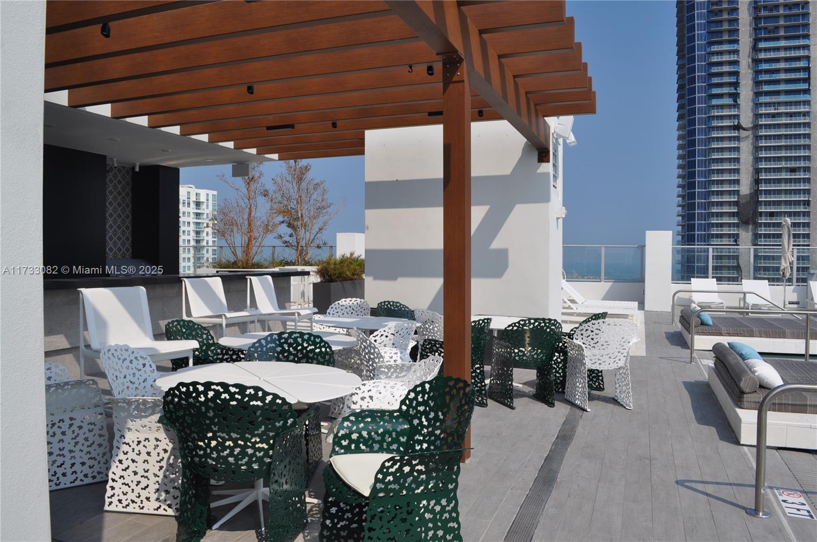 1010 BRICKELL CONDO - Residential