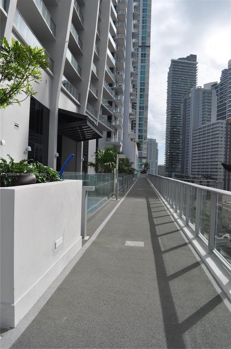 1010 BRICKELL CONDO - Residential