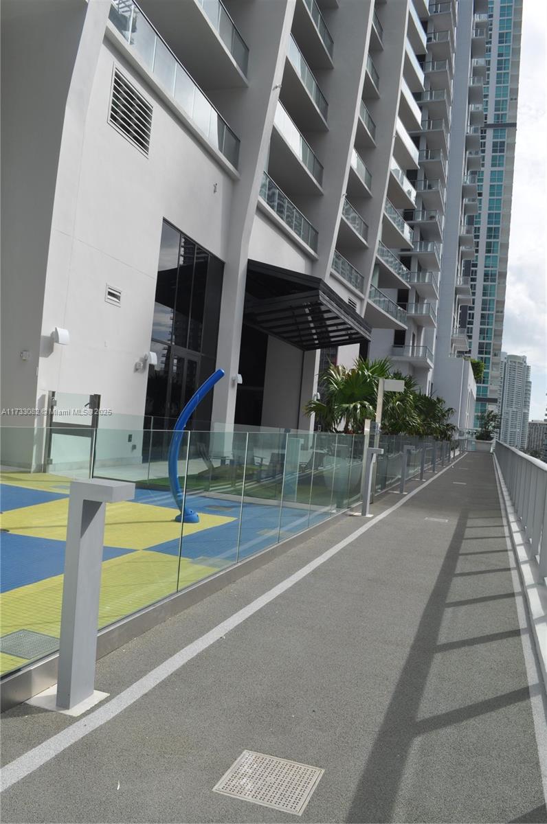 1010 BRICKELL CONDO - Residential