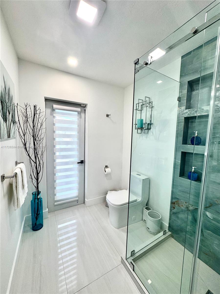 BOCA KEYS - Residential