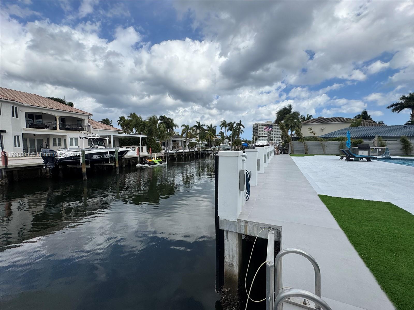 BOCA KEYS - Residential