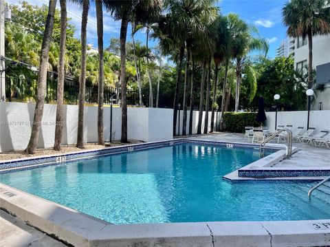 2715 Tigertail Ave 604 Coconut Grove FL 33133