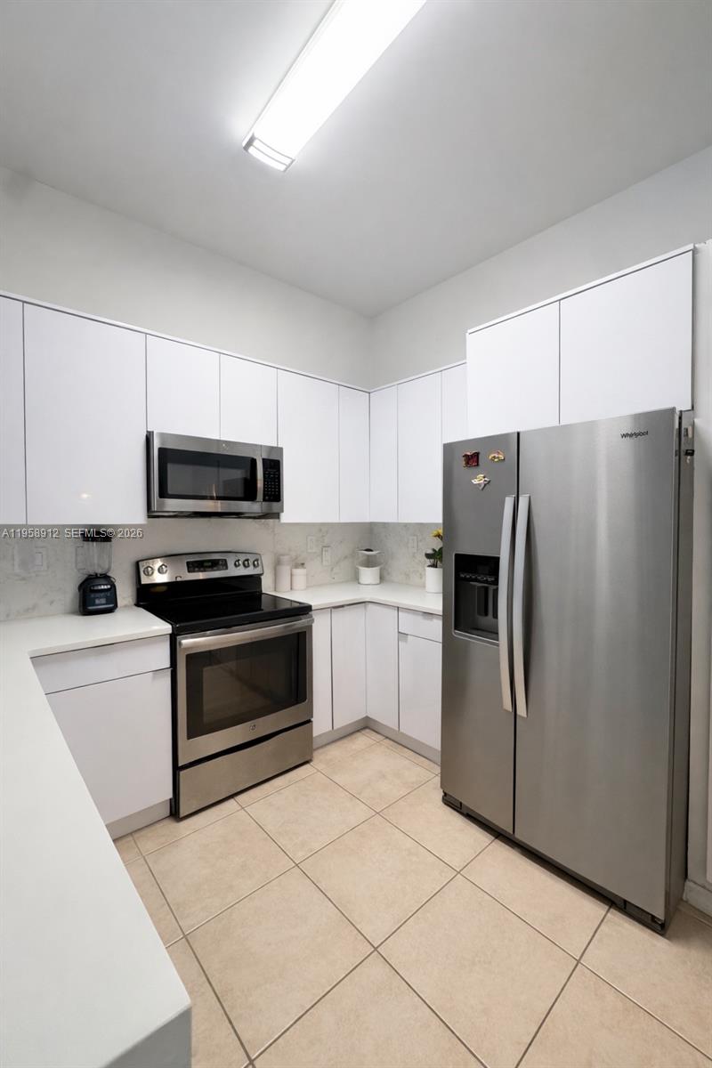 LAGO MAR WEST - Residential