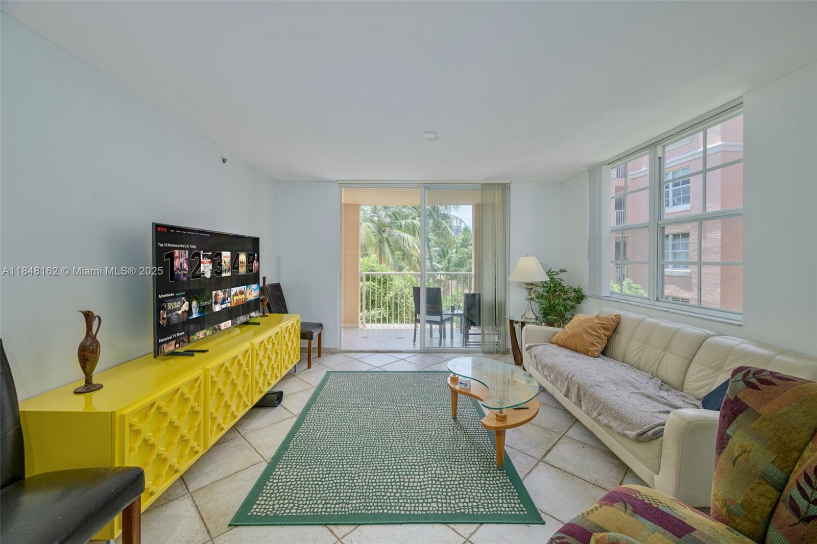 THE YACHT CLUB AT AVENTUR - Residential