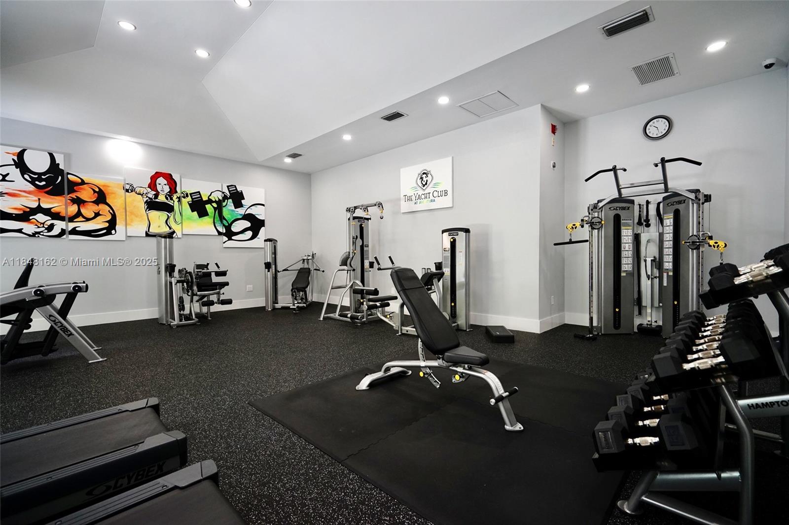 THE YACHT CLUB AT AVENTUR - Residential