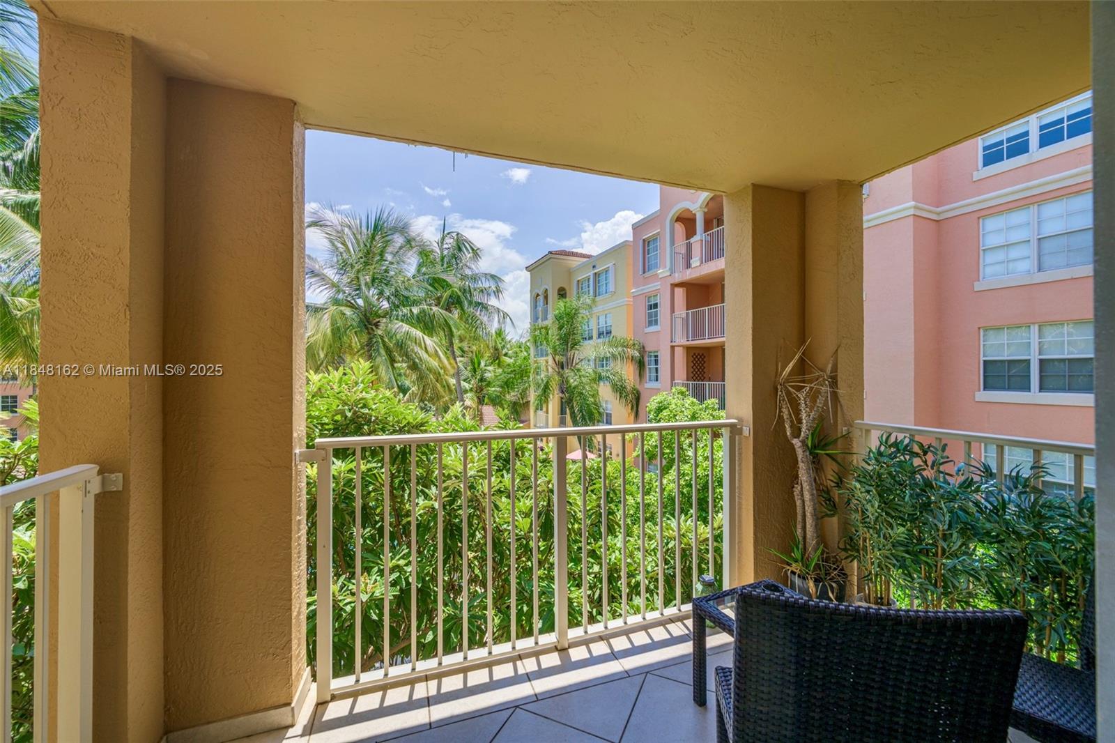 THE YACHT CLUB AT AVENTUR - Residential