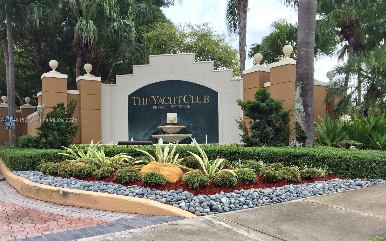 THE YACHT CLUB AT AVENTUR - Residential