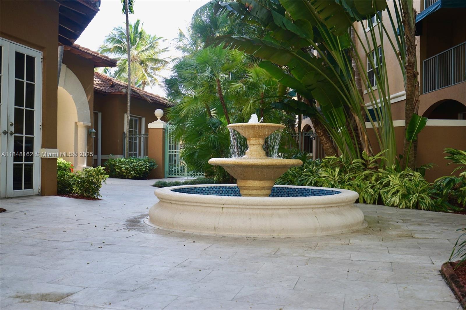 THE YACHT CLUB AT AVENTUR - Residential