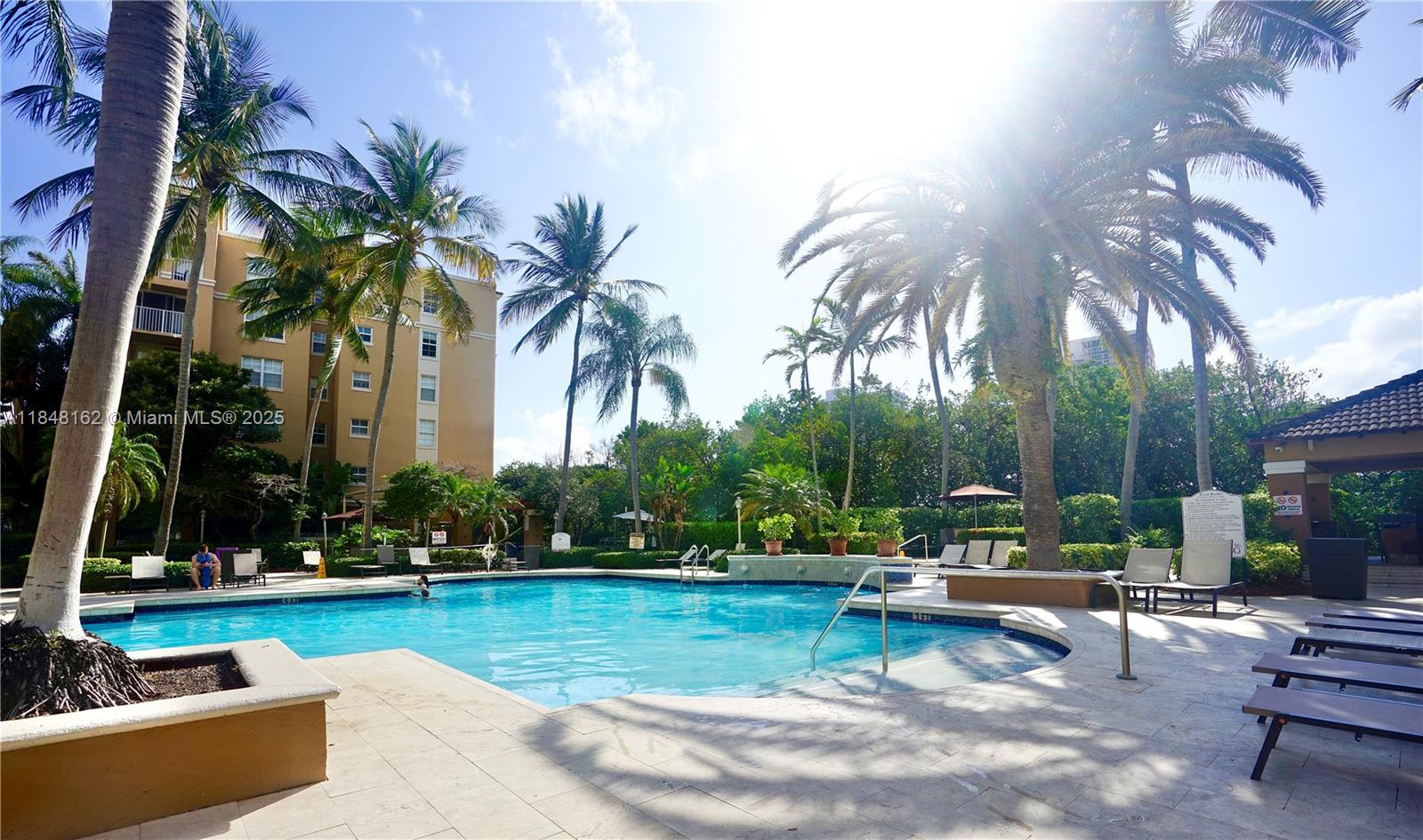 THE YACHT CLUB AT AVENTUR - Residential