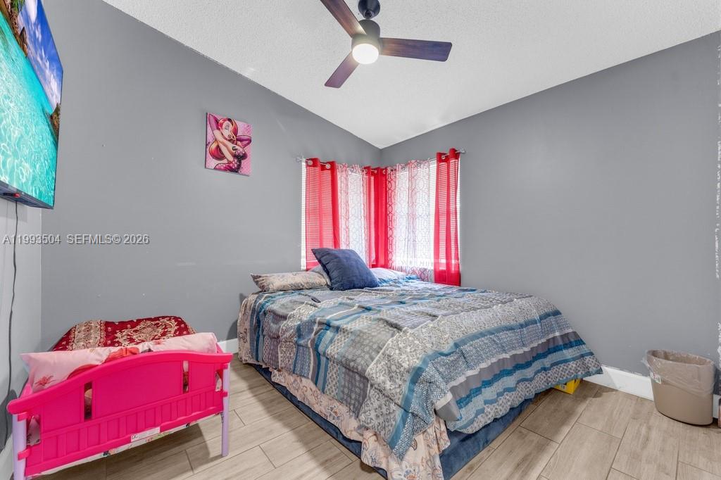 COMROCK - Residential