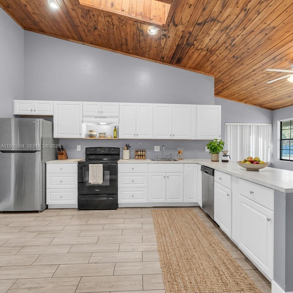 COMROCK - Residential