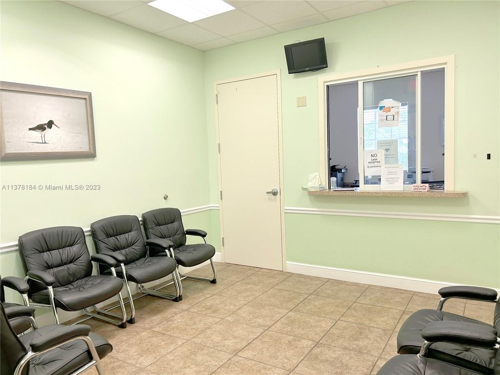 Photo of 1631 NW Saint Lucie West Blvd #201, Port Saint Lucie, FL 34986 (MLS # A11378184)
