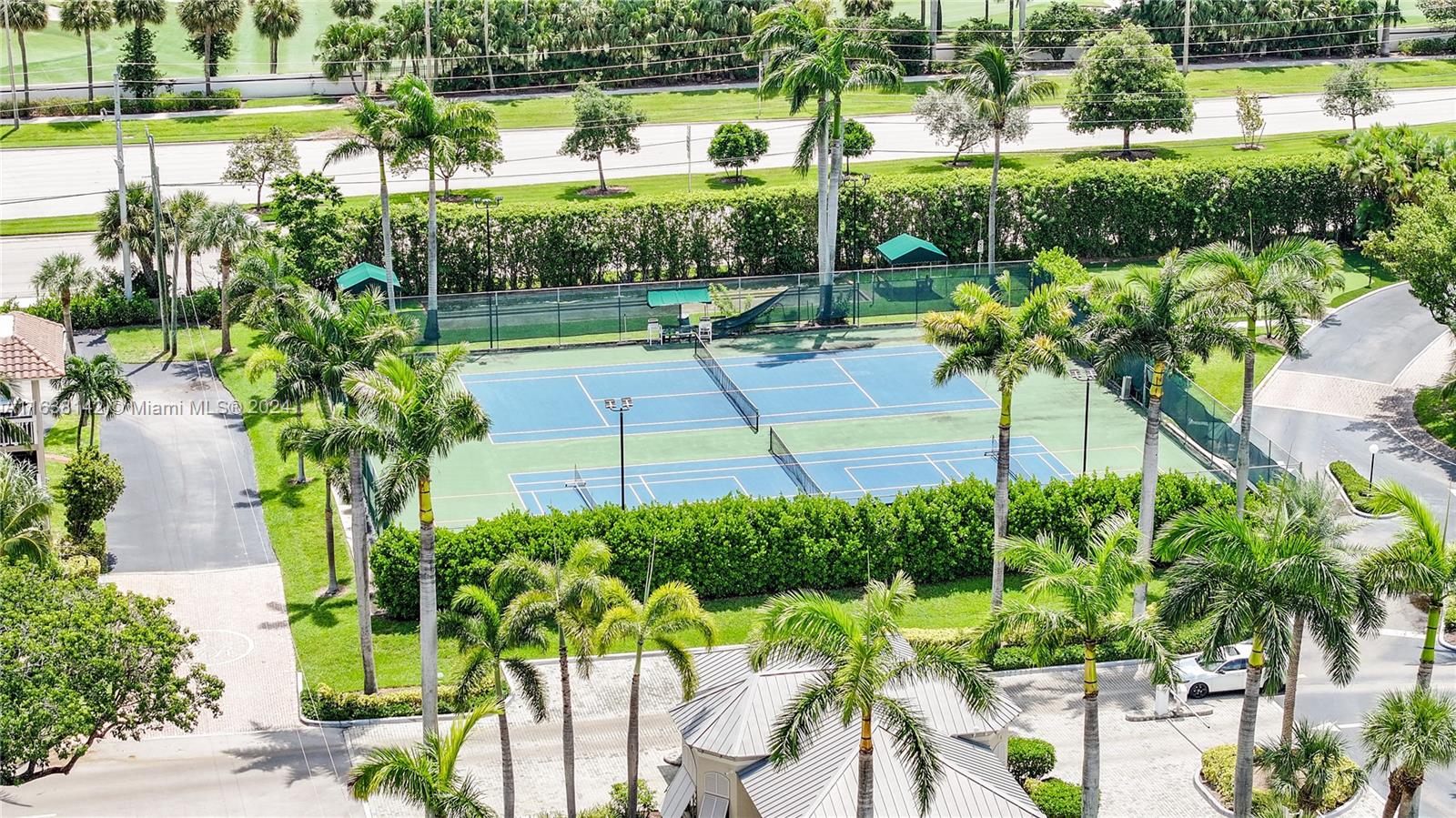 BOCA BAYOU CONDO - Residential