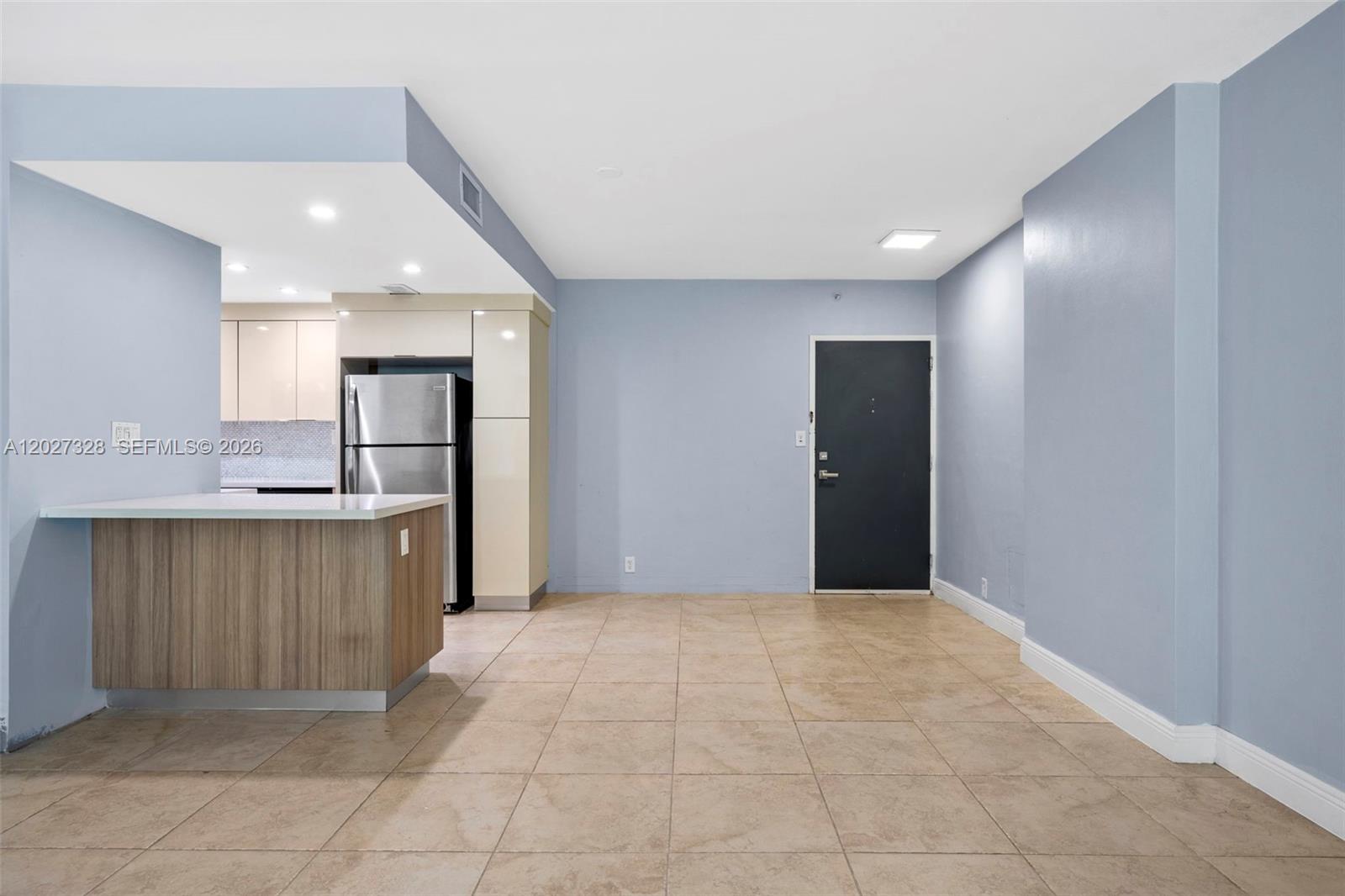 3301 NE 5th Ave 104