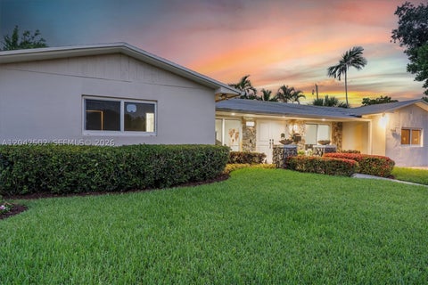 Tiny photo for 1900 NE 210th St, Miami, FL 33179 (MLS # A12042502)