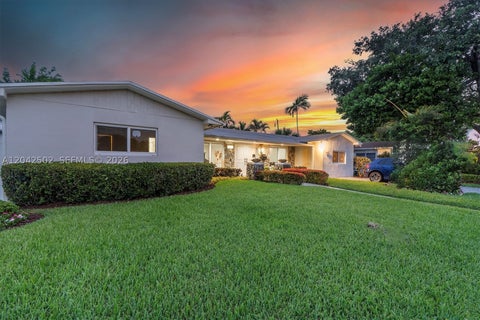 Tiny photo for 1900 NE 210th St, Miami, FL 33179 (MLS # A12042502)