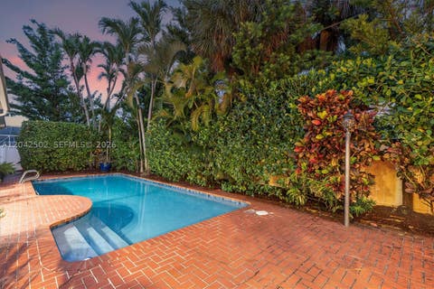 Tiny photo for 1900 NE 210th St, Miami, FL 33179 (MLS # A12042502)