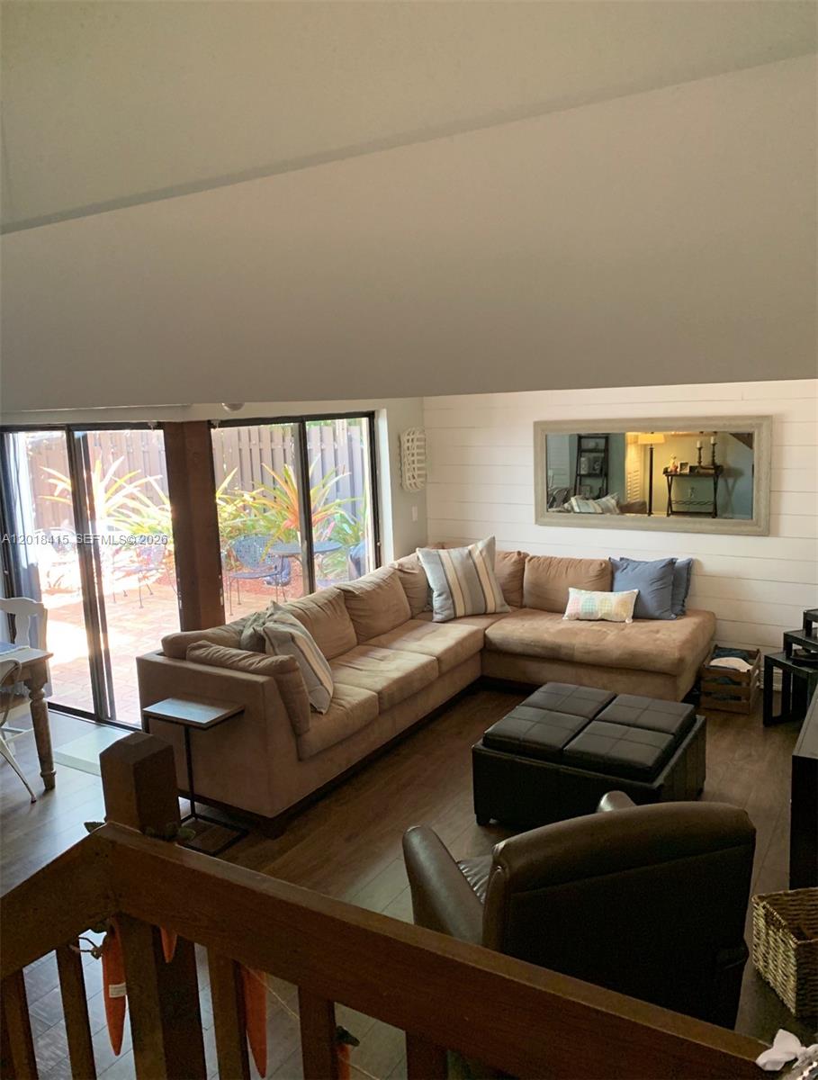 CROSSINGS VILLAGE HOMES C - Residential