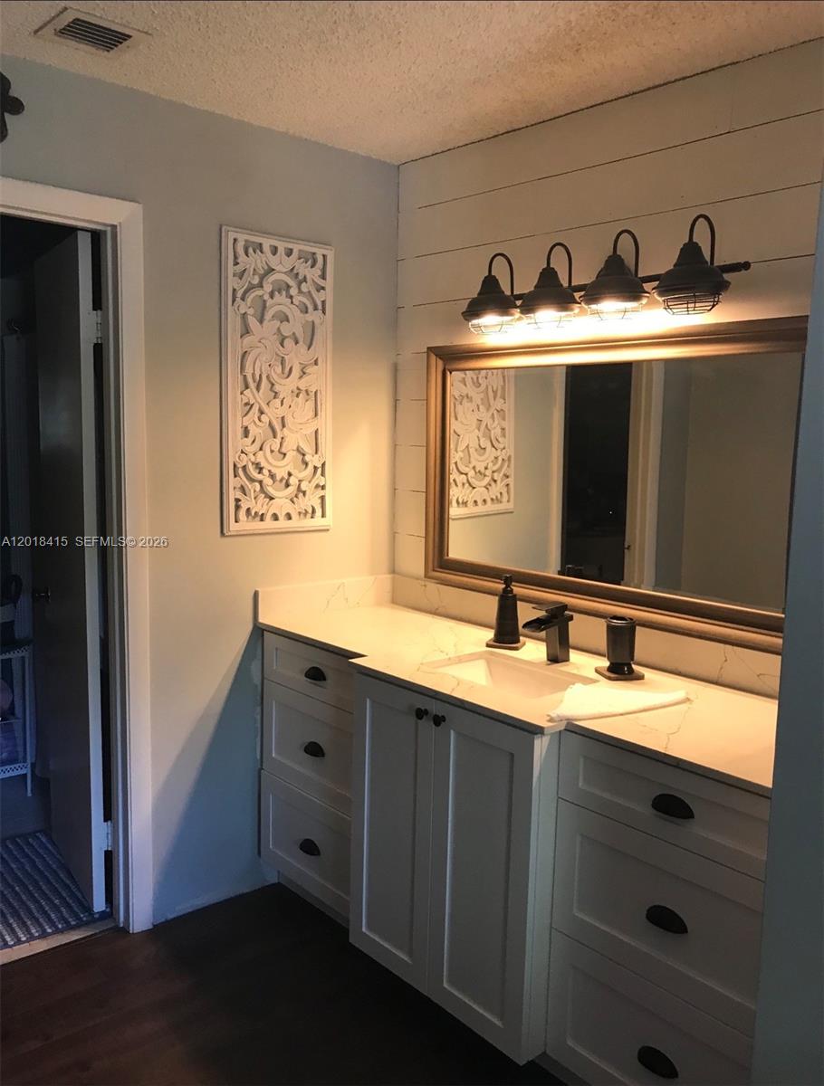 CROSSINGS VILLAGE HOMES C - Residential