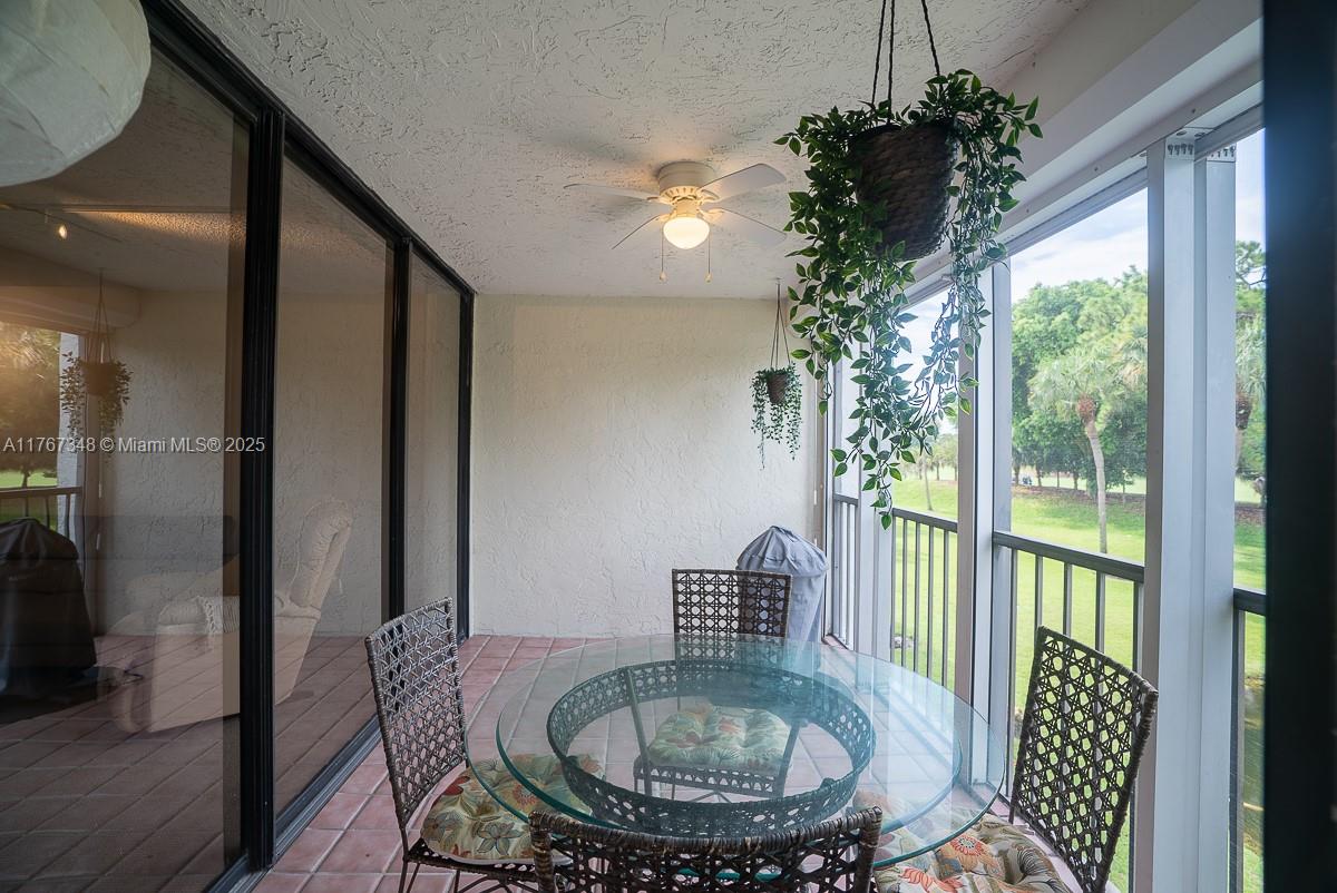 CLUB ROYALE CONDO - Residential