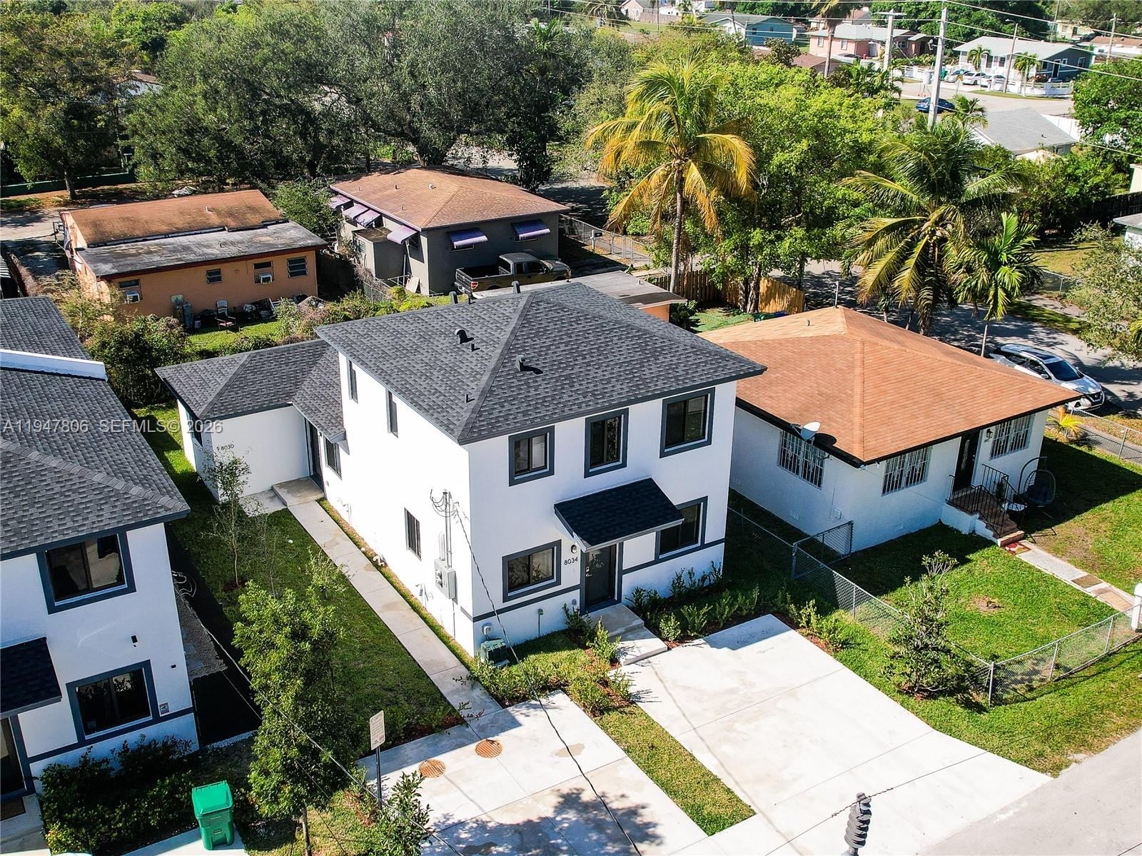 EVERGLADES AVE HEIGHTS - Residential Income