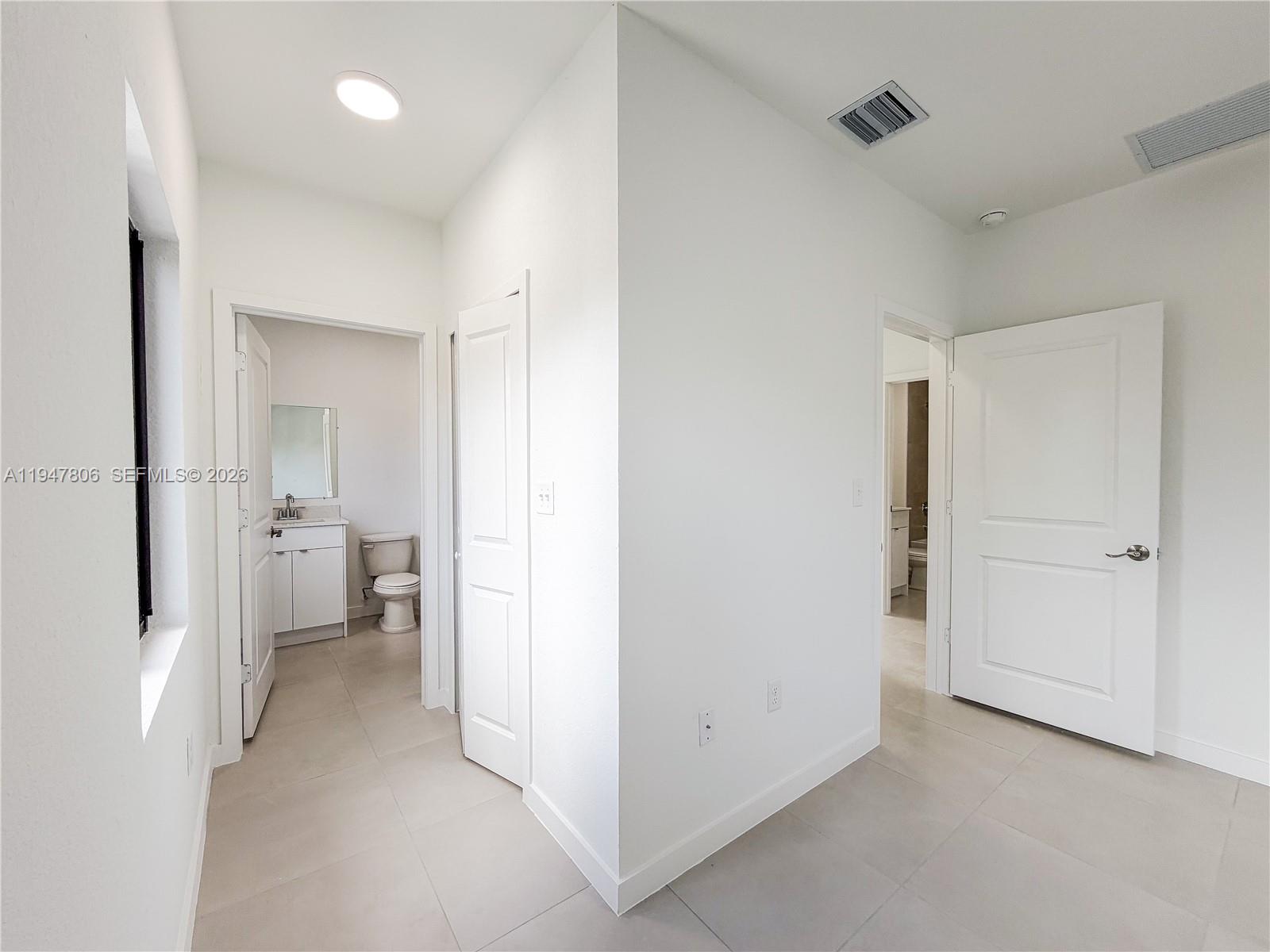 EVERGLADES AVE HEIGHTS - Residential Income