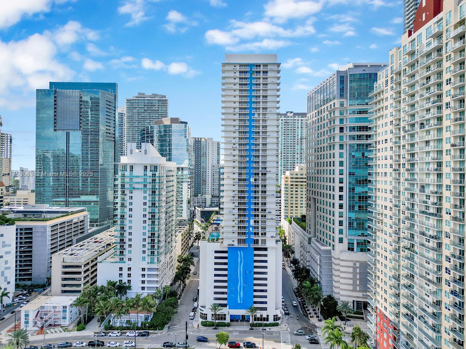 1200 Brickell Bay Dr 4019