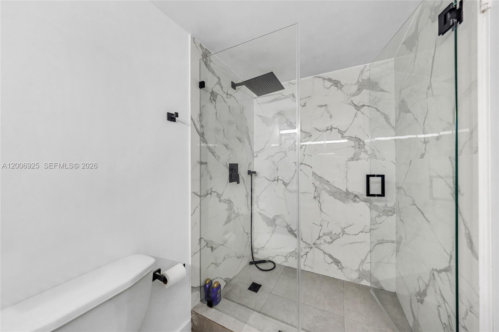 MIRADOR 1000 CONDO - Residential