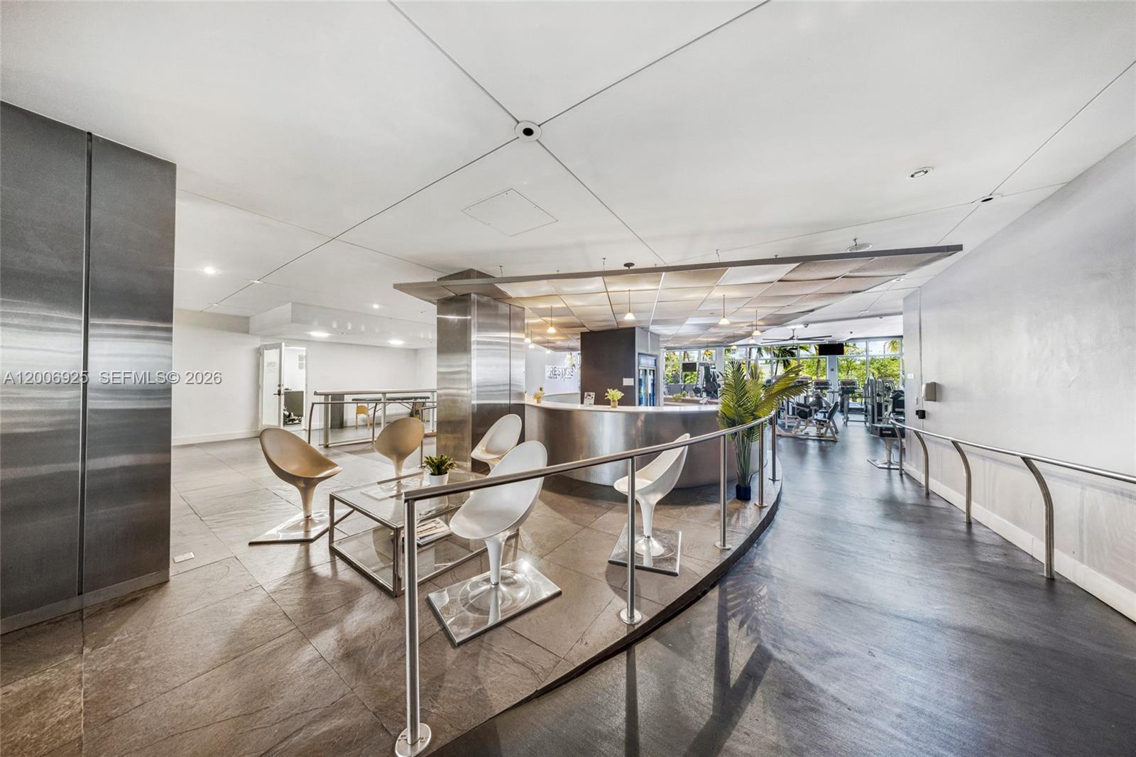 MIRADOR 1000 CONDO - Residential