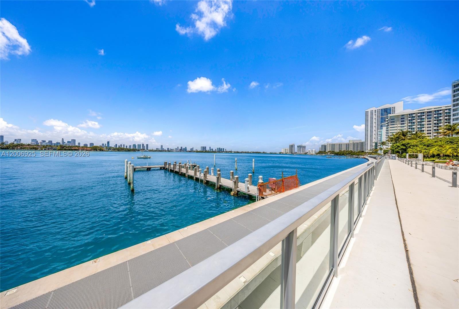 MIRADOR 1000 CONDO - Residential