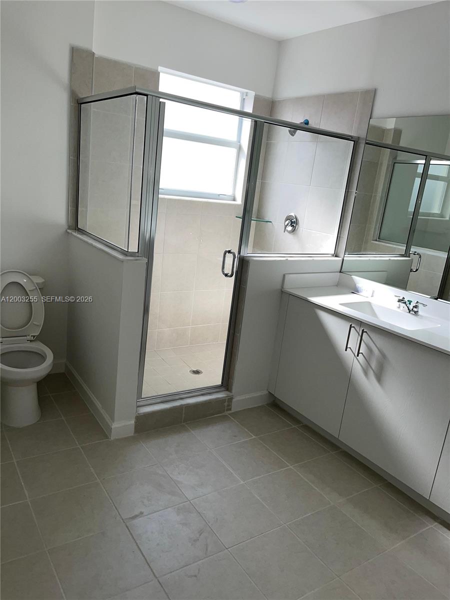 ALTAMIRA LAGOS - Residential Lease