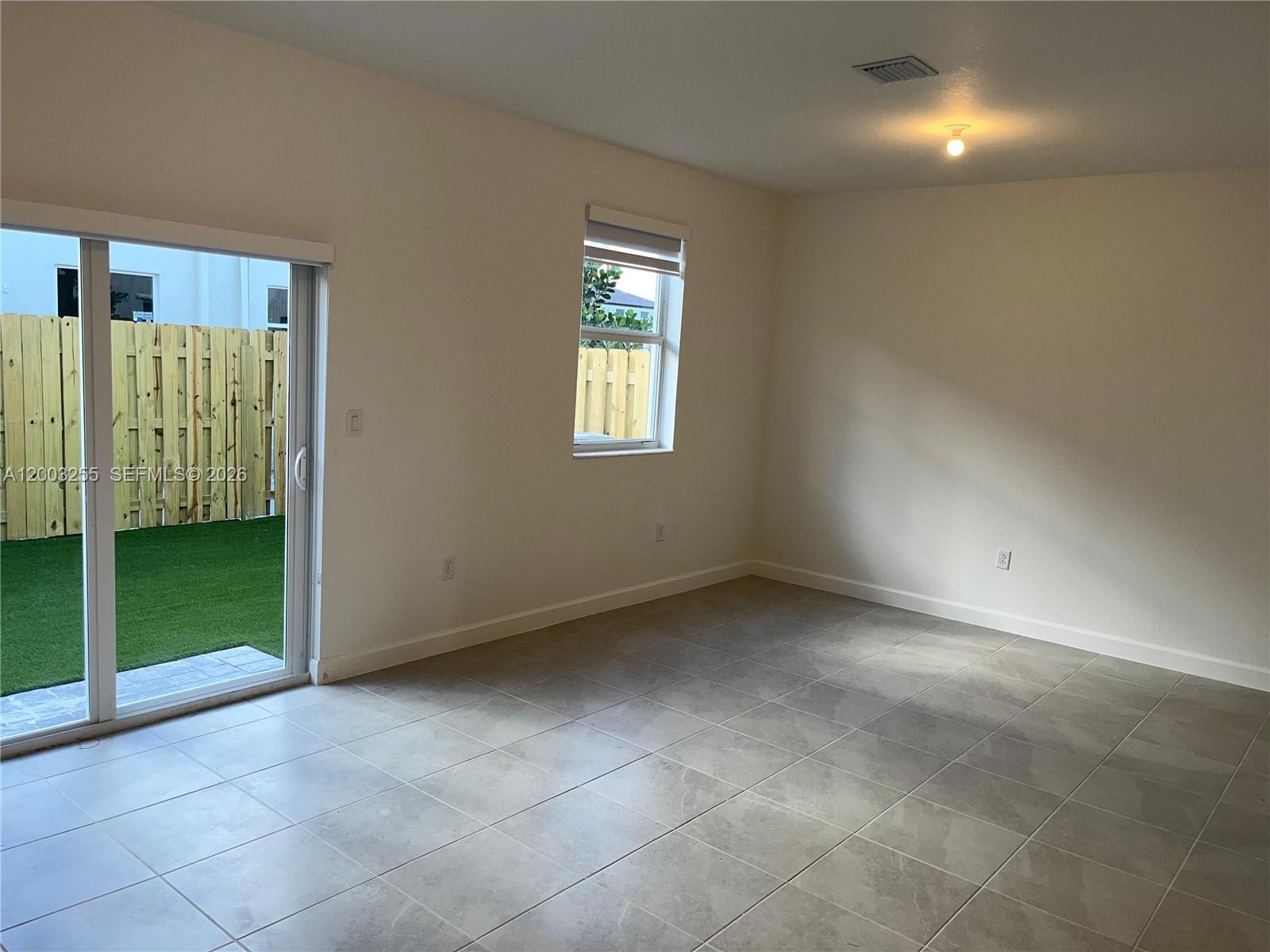 ALTAMIRA LAGOS - Residential Lease