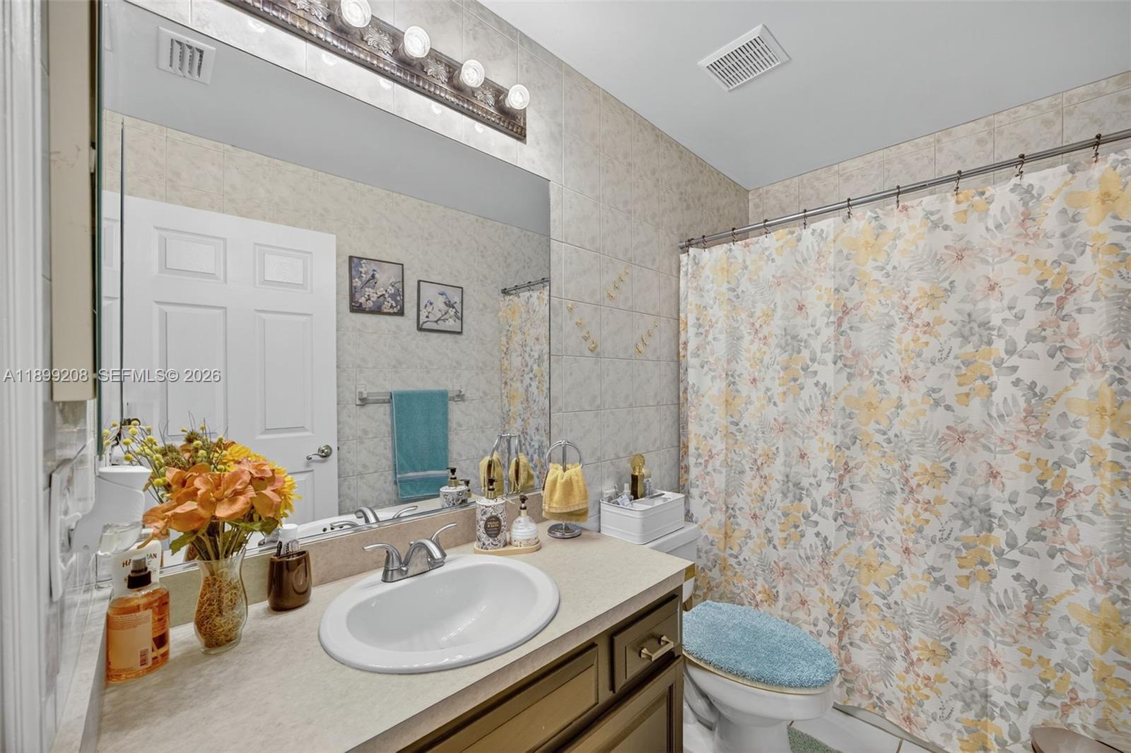 REDAVO ESTATES 2ND ADDN - Residential