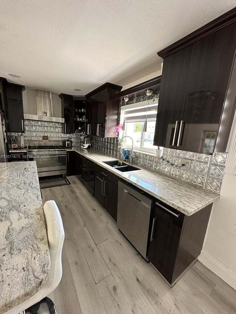 OAK PARK SEC 4 - Residential