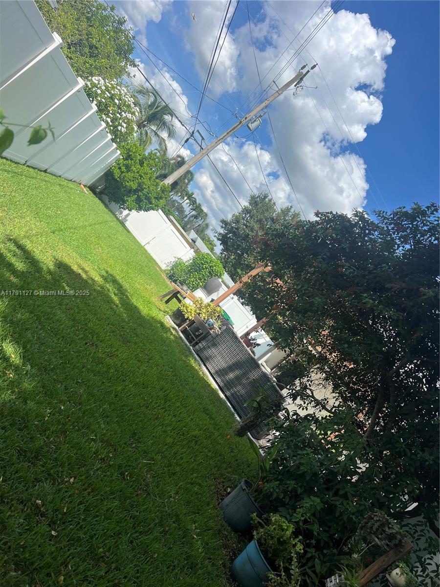 5001 SW 90th Ter