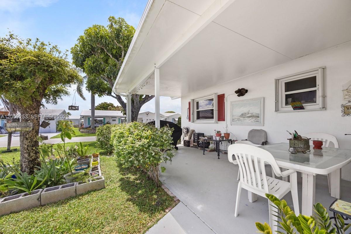 PALM BEACH LEISUREVILLE S - Residential