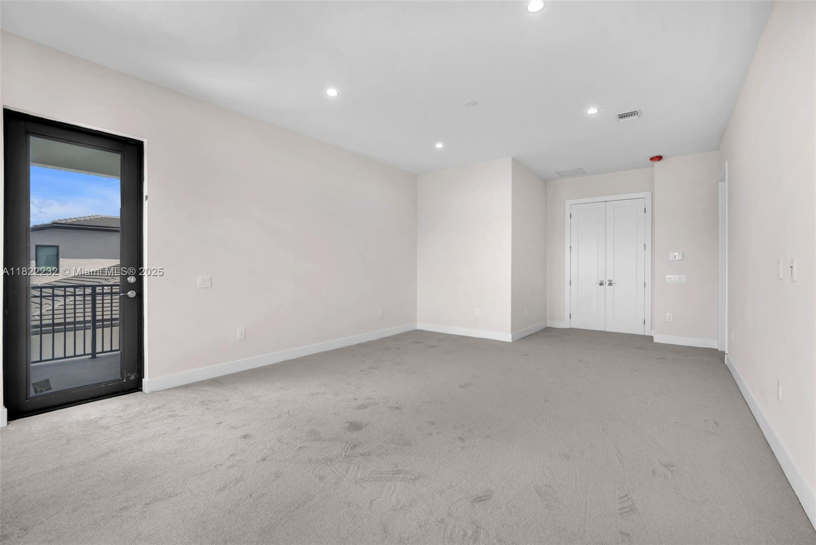 PRESERVE AT EMERALD HILLS - Residential