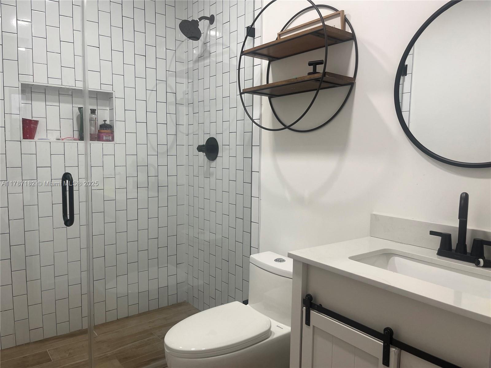 PEMBROKE LAKES SEC 1 - Residential