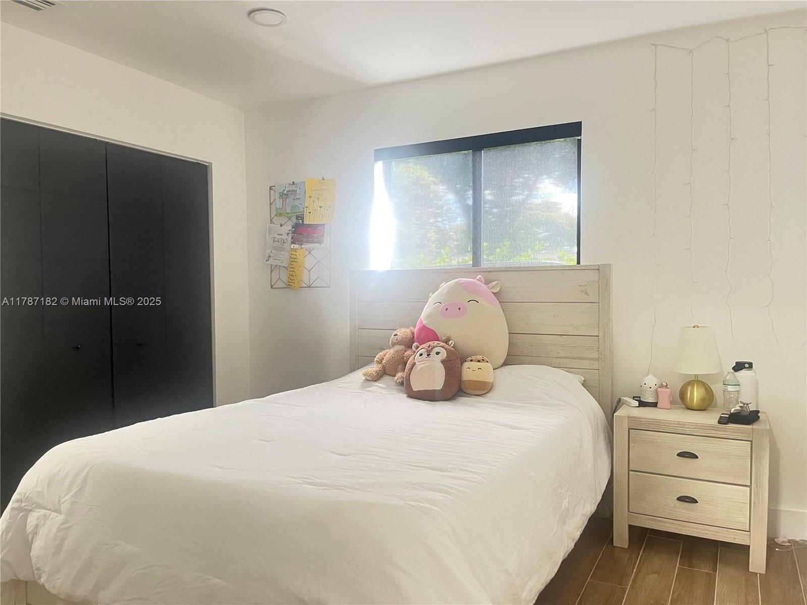 PEMBROKE LAKES SEC 1 - Residential