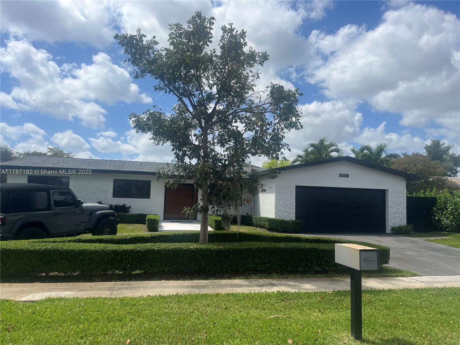 10630 NW 19th Pl