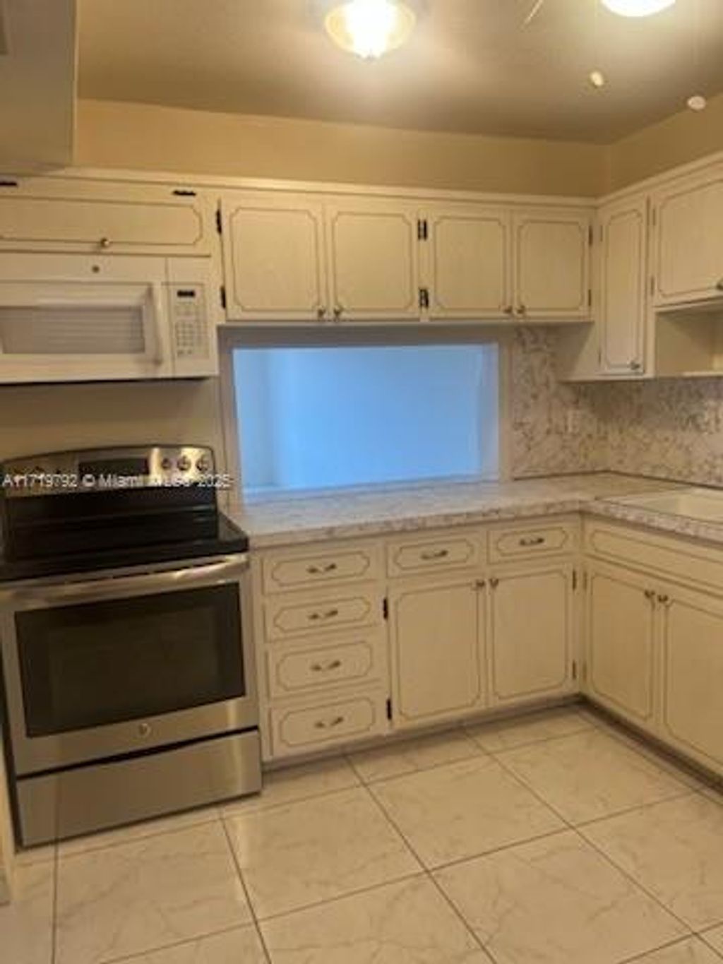 Photo of 215 SE 3rd Ave #205C, Hallandale Beach, FL 33009 (MLS # A11719792)