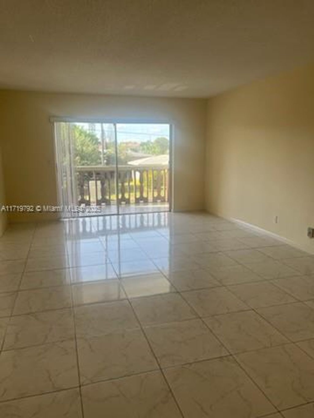 Photo of 215 SE 3rd Ave #205C, Hallandale Beach, FL 33009 (MLS # A11719792)