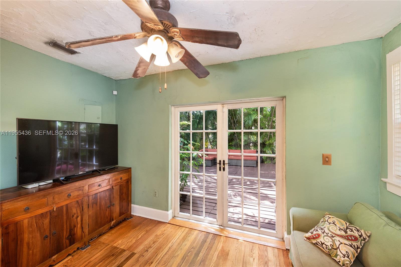 CORAL GABLES GRANADA SEC - Residential