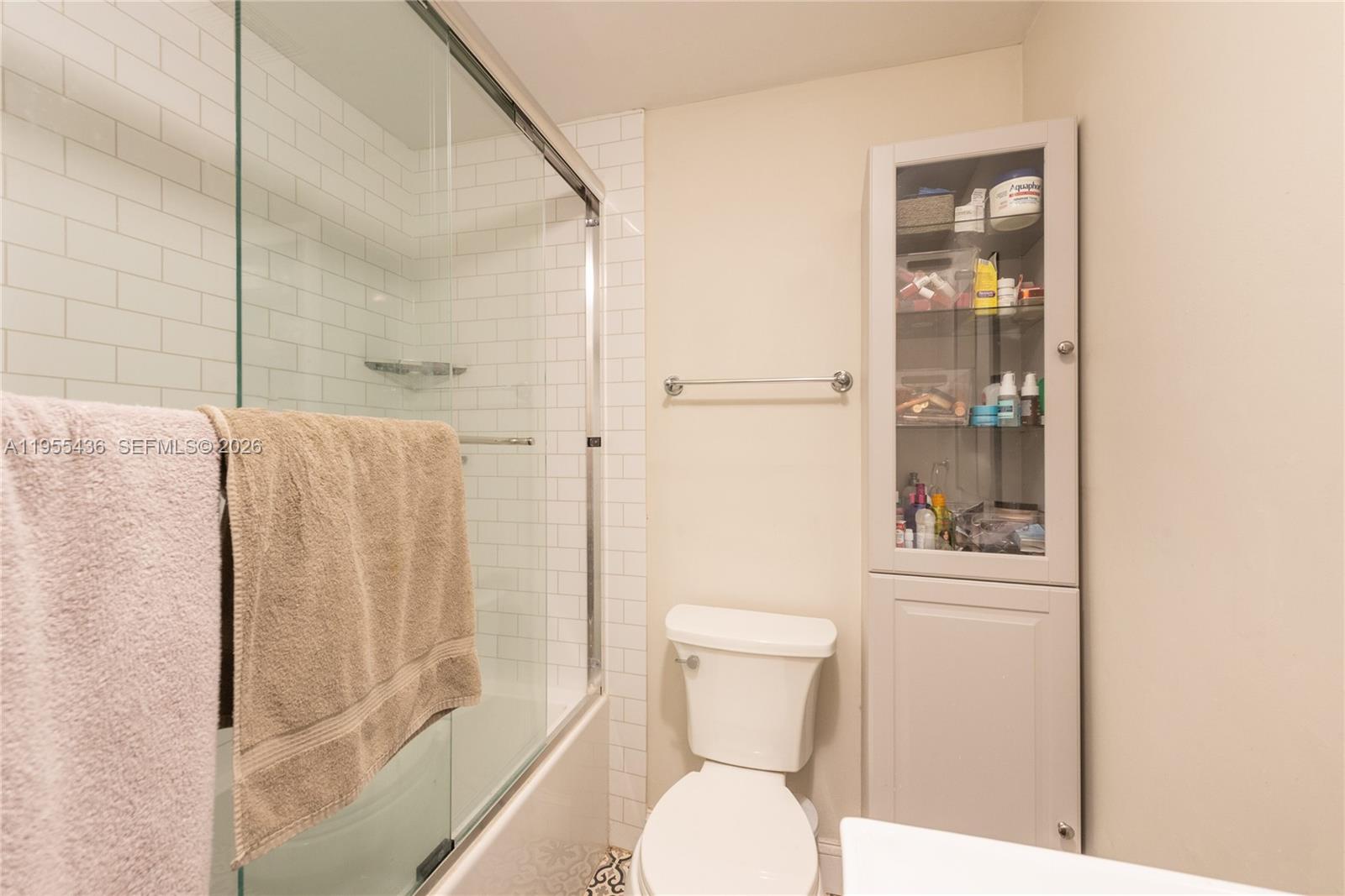 CORAL GABLES GRANADA SEC - Residential