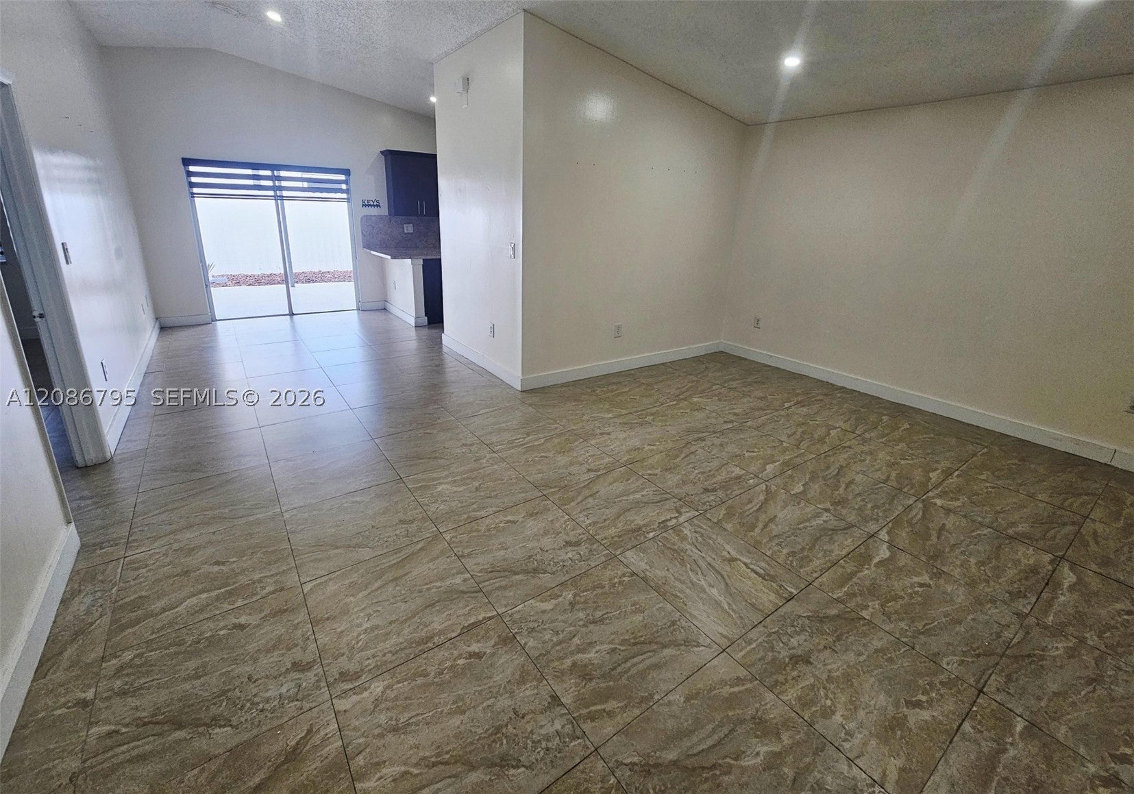 9319 NW 121 ST 9319