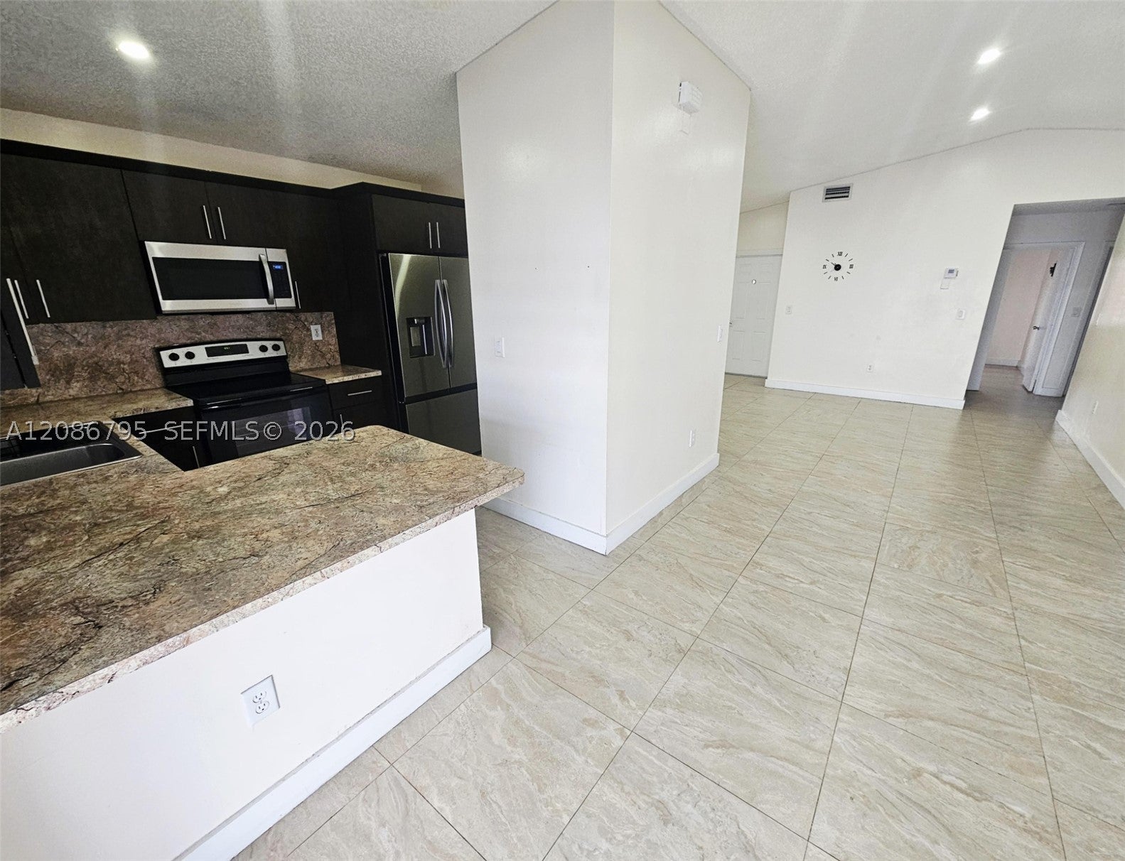 9319 NW 121 ST 9319