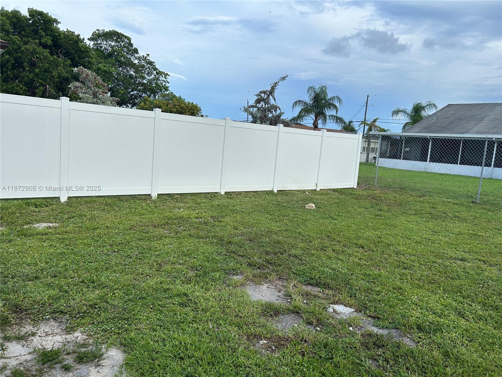 CARVER RANCHES - Residential Lease
