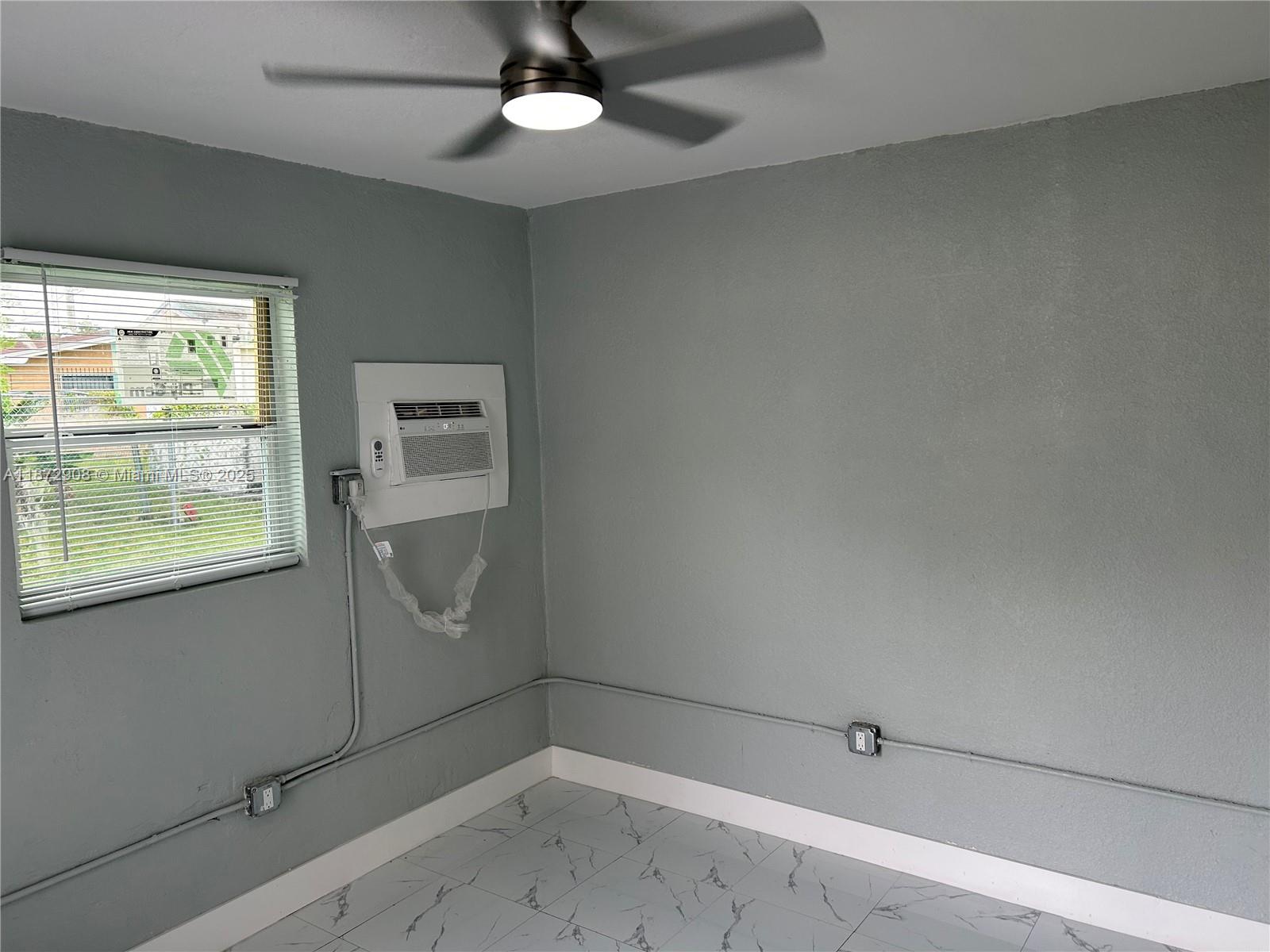 CARVER RANCHES - Residential Lease